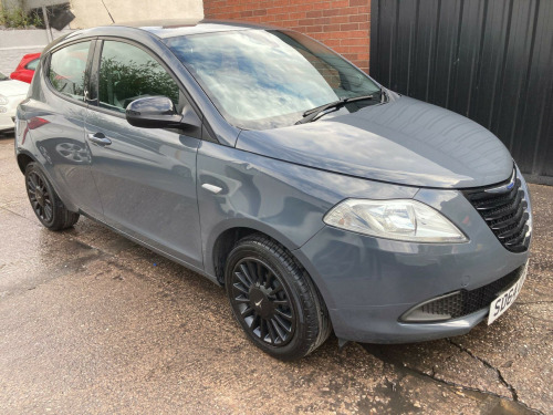 Chrysler Ypsilon  1.2 Silver Euro 6 5dr