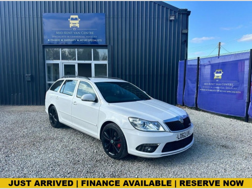 Skoda Octavia  2.0 TDI vRS Blackline Estate 5dr Diesel DSG Euro 5