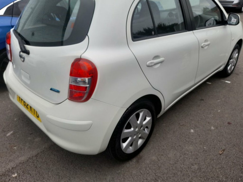 Nissan Micra  1.2 12V Acenta Hatchback 5dr Petrol CVT Euro 5 (80