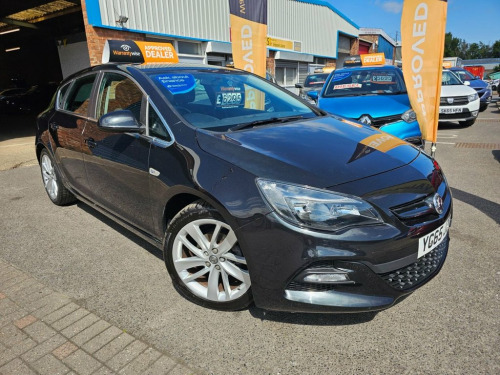 Vauxhall Astra  1.6 16v Tech Line GT Hatchback 5dr Petrol Manual E