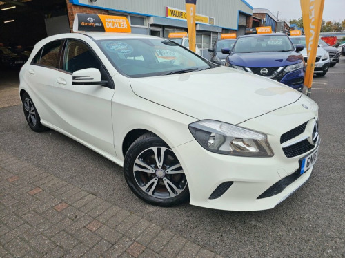 Mercedes-Benz A-Class  1.5 A180d SE Hatchback 5dr Diesel Manual Euro 6 (s