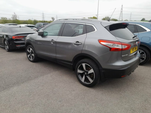 Nissan Qashqai  1.6 dCi N-Connecta SUV 5dr Diesel Manual 2WD Euro 