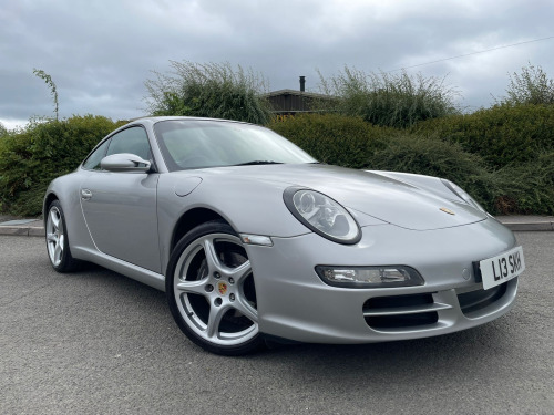 Porsche 911  3.6 997 Carrera Coupe 2dr Petrol Manual (266 g/km, 325 bhp)