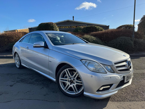 Mercedes-Benz E-Class E350 3.0 E350 CDI V6 BlueEfficiency Sport Coupe 2dr Diesel G-Tronic Euro 5 (231 