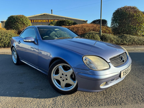 Mercedes-Benz SLK SLK320 3.2 SLK320 Convertible 2dr Petrol Manual (274 g/km, 218 bhp)