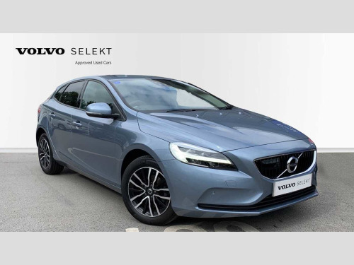 Volvo V40  D2 Momentum Nav (Winter Pack, Privacy Glass)