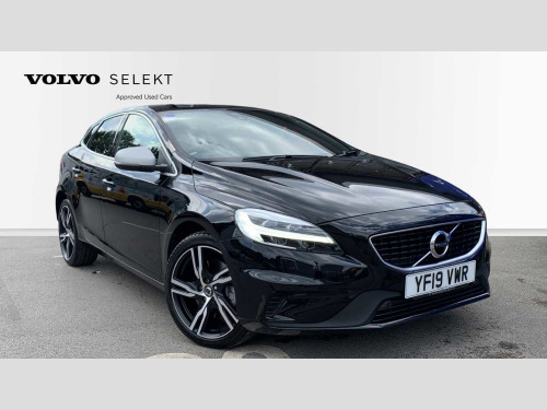 Volvo V40  T3 R-Design Pro Nav Auto (Parking Camera, Cruise Control)