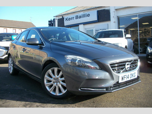 Volvo V40  1.6 SE LUX D2