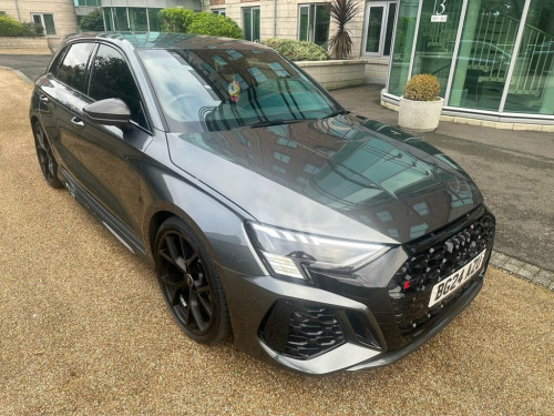 Audi RS3  2.5 TFSI Carbon Black Sportback S Tronic quattro E