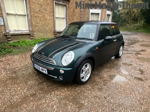 MINI Hatch  1.6 Cooper 3dr