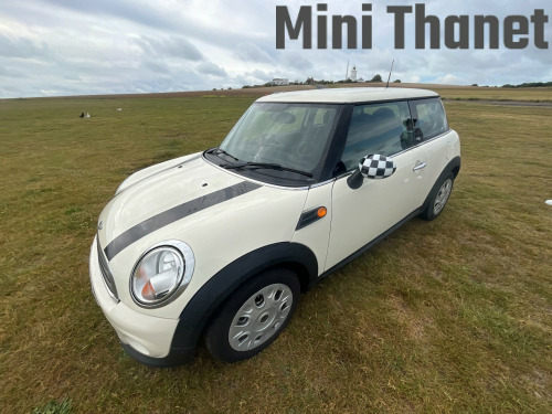 MINI Hatch  1.6 First 3dr