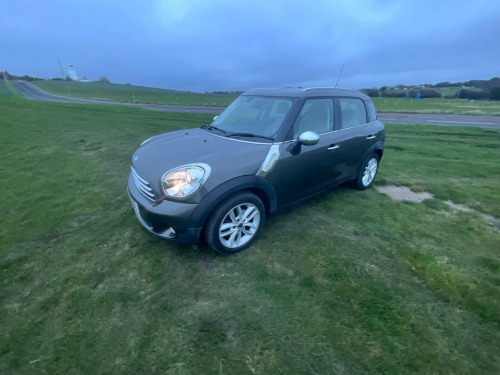 MINI Countryman  1.6 Cooper D SUV 5dr Diesel Manual Euro 5 (s/s) (112 ps)