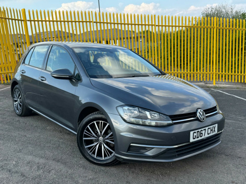Volkswagen Golf  1.6 TDI SE Nav Euro 6 (s/s) 5dr