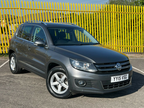 Volkswagen Tiguan  2.0 TDI BlueMotion Tech Match 2WD Euro 5 (s/s) 5dr