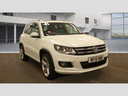 Volkswagen Tiguan  2.0 TDI BlueMotion Tech R-Line 4WD Euro 5 (s/s) 5dr (Nav)