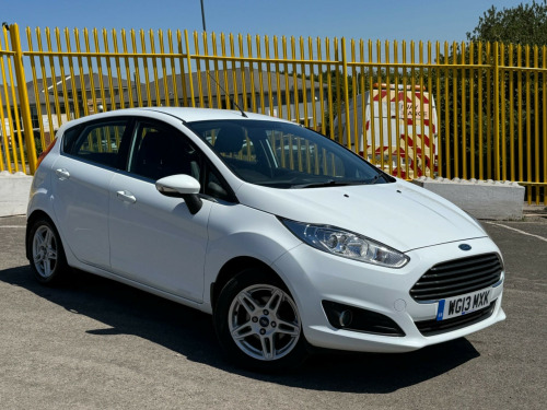 Ford Fiesta  1.0T EcoBoost Zetec Euro 5 (s/s) 5dr