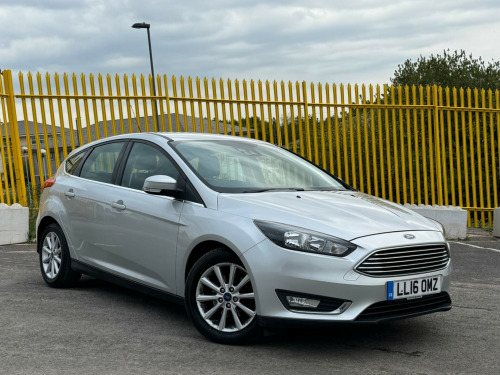 Ford Focus  1.0T EcoBoost Titanium Euro 6 (s/s) 5dr