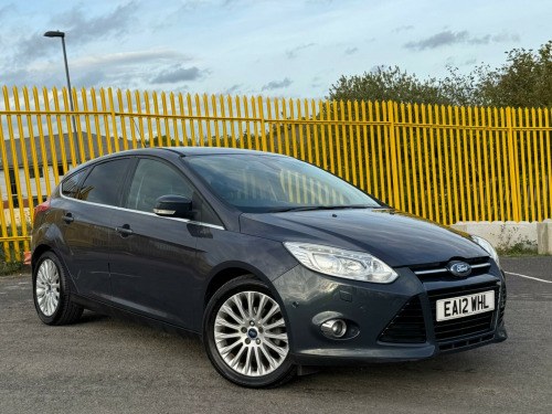 Ford Focus  1.0T EcoBoost Titanium X Euro 5 (s/s) 5dr