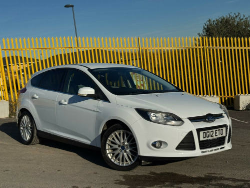 Ford Focus  1.6 Zetec Euro 5 5dr