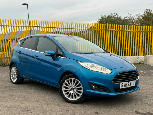 Ford Fiesta  1.0T EcoBoost Titanium Euro 5 (s/s) 5dr