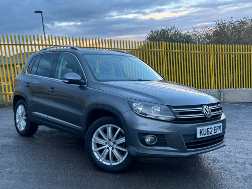 Volkswagen Tiguan  2.0 TDI Sport 4WD Euro 5 5dr 
