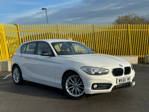 BMW 1 Series  1.5 118i Sport Euro 6 (s/s) 5dr 