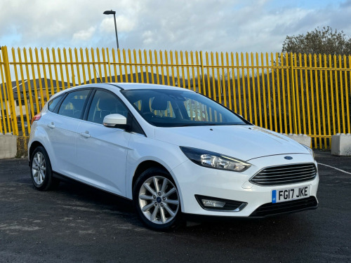 Ford Focus  1.0T EcoBoost Titanium Euro 6 (s/s) 5dr 