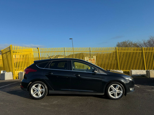 Ford Focus  1.0T EcoBoost Titanium Euro 6 (s/s) 5dr 