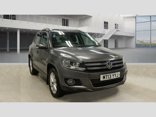 Volkswagen Tiguan  1.4 TSI BlueMotion Tech SE 2WD Euro 5 (s/s) 5dr 