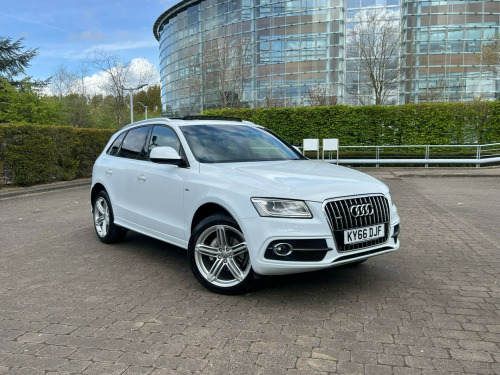 Audi Q5  TFSI QUATTRO S LINE PLUS 5-Door