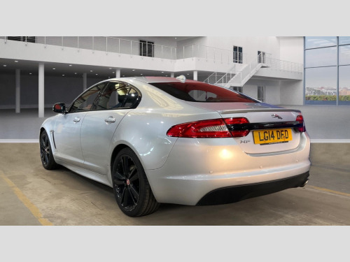 Jaguar XF  2.2d R-Sport Saloon 4dr Diesel Auto Euro 5 (s/s) (200 ps)