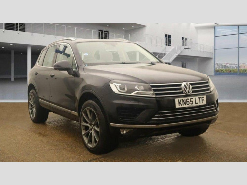 Volkswagen Touareg  3.0 TDI V6 BlueMotion Tech SE Tiptronic 4WD Euro 6 (s/s) 5dr