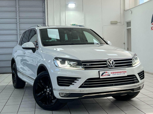 Volkswagen Touareg  3.0 TDI V6 BlueMotion Tech R-Line Plus Tiptronic 4WD Euro 6 (s/s) 5dr 