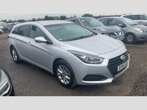 Hyundai i40  1.7 CRDi Blue Drive SE Nav Tourer Euro 6 (s/s) 5dr