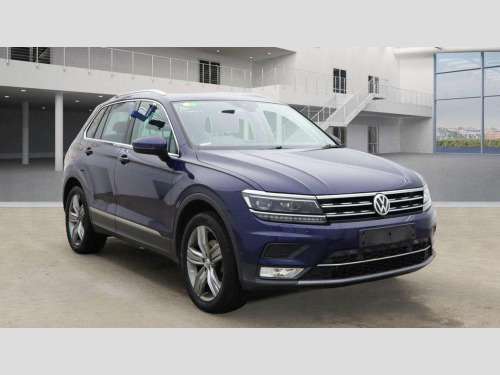 Volkswagen Tiguan  2.0 TDI BlueMotion Tech SEL DSG 4Motion Euro 6 (s/s) 5dr
