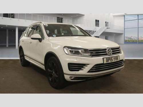 Volkswagen Touareg  3.0 TDI V6 BlueMotion Tech R-Line Tiptronic 4WD Euro 6 (s/s) 5dr