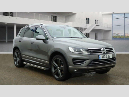 Volkswagen Touareg  3.0 TDI V6 R-Line Plus Tiptronic 4WD Euro 6 (s/s) 5dr
