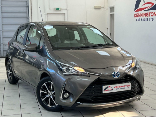 Toyota Yaris  1.5 VVT-h Icon Tech E-CVT Euro 6 (s/s) 5dr 