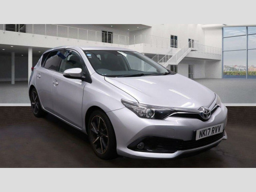 Toyota Auris  1.6 D-4D Design Euro 6 (s/s) 5dr (Safety Sense) 