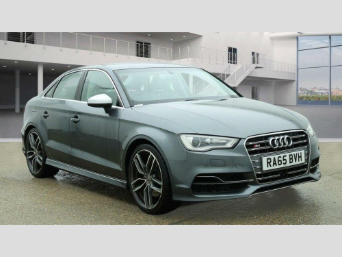 Audi S3  2.0 TFSI S Tronic quattro Euro 6 (s/s) 4dr (Nav) 