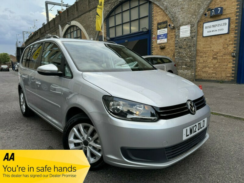 Volkswagen Touran  1.4 se auto