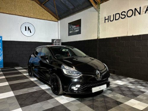 Renault Clio  1.6 TCe Renaultsport Nav Trophy Hatchback 5dr Petr