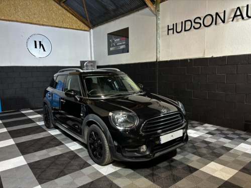MINI Countryman  2.0 Cooper D SUV 5dr Diesel Auto ALL4 Euro 6 (s/s) 