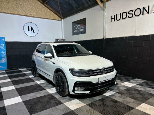 Volkswagen Tiguan  2.0 TDI BlueMotion Tech R-Line SUV 5dr Diesel DSG  