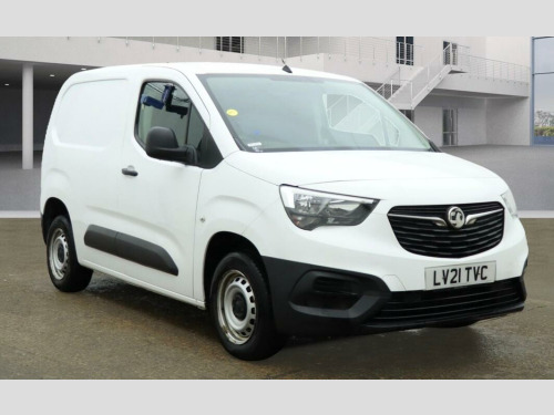 Vauxhall Combo  1.5 Turbo D 2000 Dynamic L1 H1 Euro 6 4dr