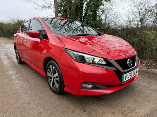 Nissan Leaf  40kWh Acenta Hatchback 5dr Electric Auto (150 ps) 
