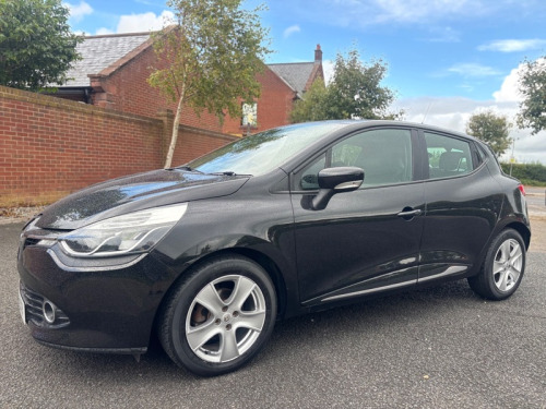 Renault Clio  DYNAMIQUE MEDIANAV 1.5 dCi AUTOMATIC £20 TAX