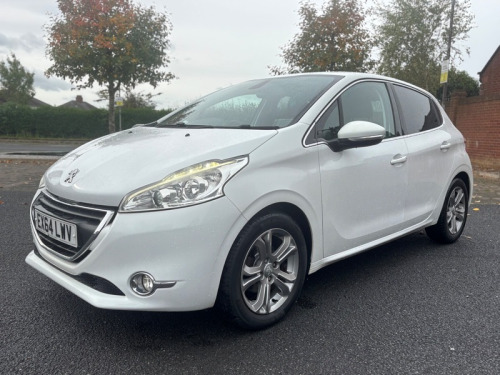 Peugeot 208  ALLURE