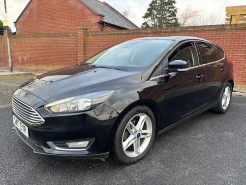 Ford Focus  TITANIUM TDCI