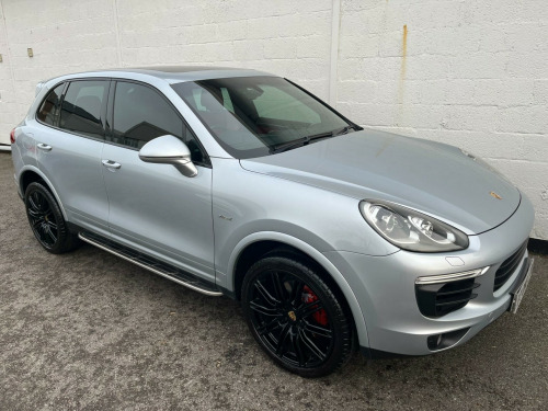 Porsche Cayenne  3.0 TD V6 Platinum Edition TiptronicS 4WD Euro 6 (s/s) 5dr